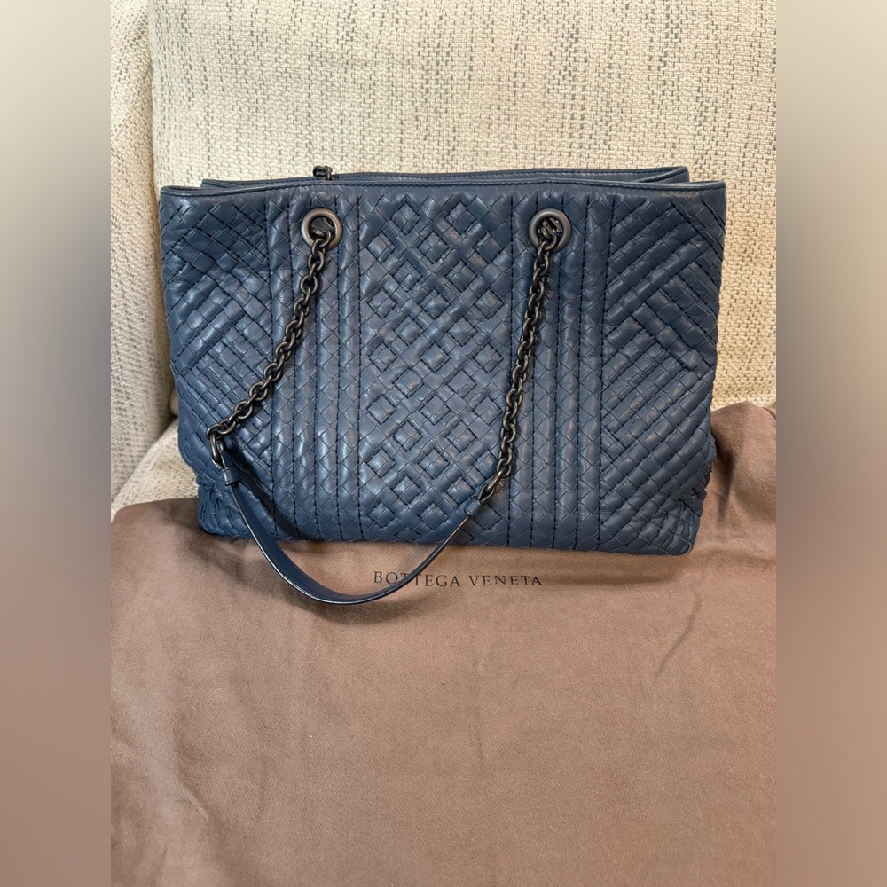 Bottega Veneta Double Chain Tote Stitched Intrecciato Calfskin Medium